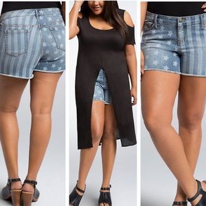 Torrid stars and striped denim cut off shorts